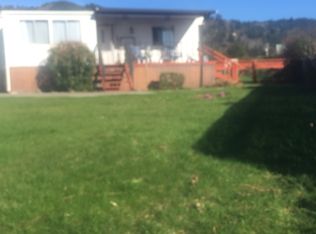 15950 Bayview Dr, Brookings, OR 97415