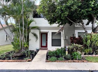 3050 S Oakland Forest Dr APT 2001, Oakland Park, FL 33309
