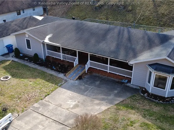 3399 Howells Mill Rd, Ona, WV 25545