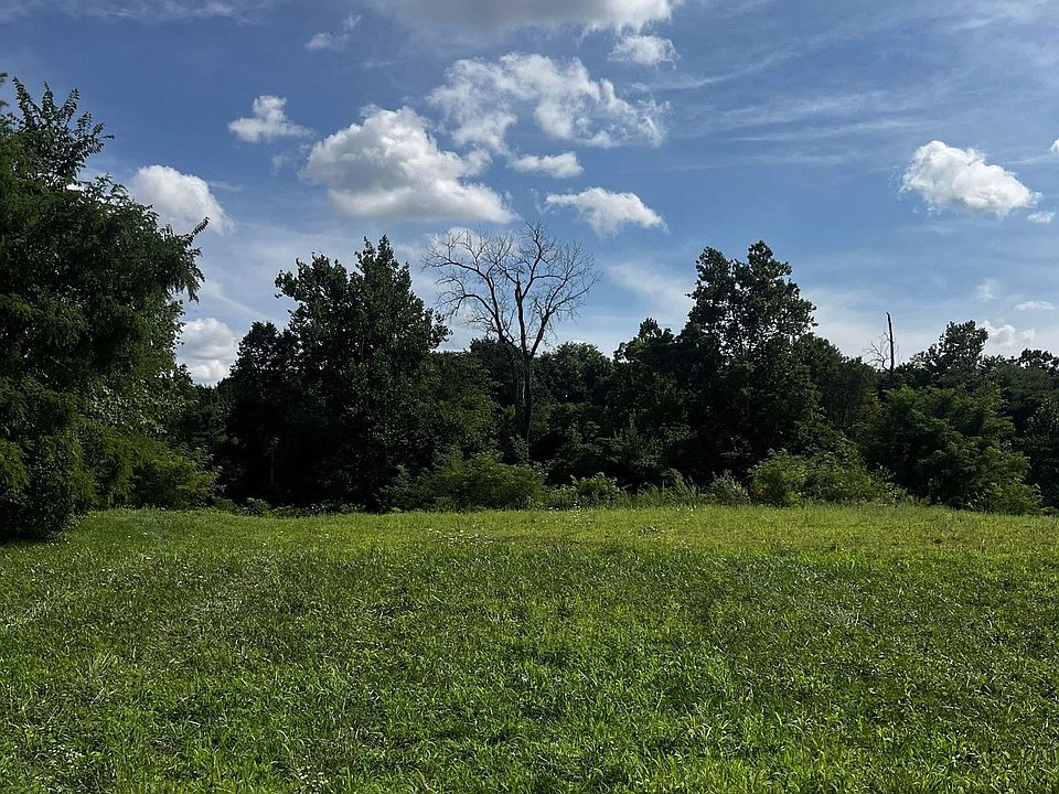 1st image of 685 Skillet Ave
