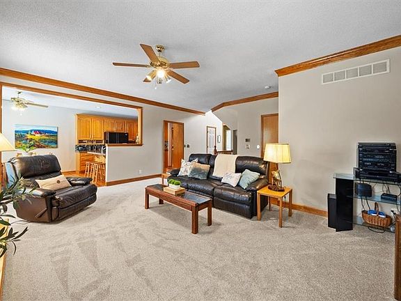 3rd image of 8936 W 125th Ter