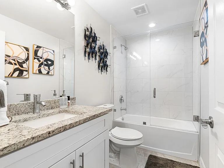 1137 Edgerton Ave — Photo 16