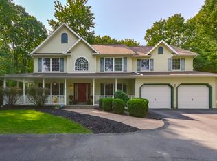 80 Hillbrook Dr, Wilkes Barre, PA 18702