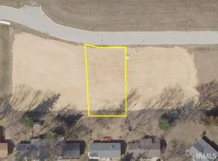 245 E Galbreath Dr, Winamac, IN 46996