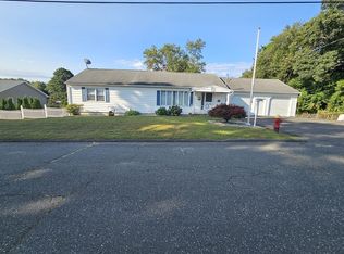 110 Blanchard St, Chicopee, MA 01020