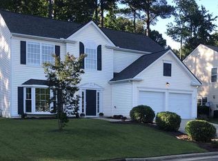 102 Bergen Ave, Apex, NC 27502