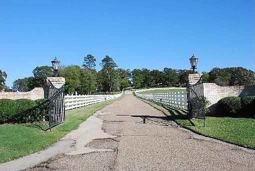 3rd image of 2400 County Road 4722