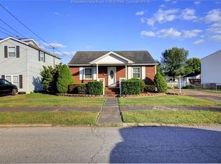422 22nd St, Dunbar, WV 25064