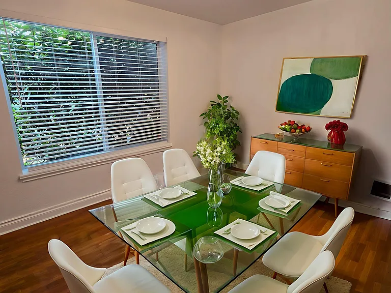 8964 Redmond Woodinville Rd NE #203 — Photo 2