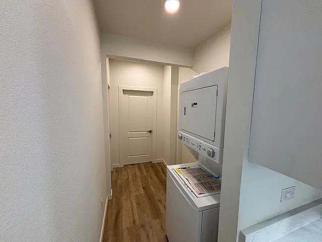 216 University Ave #102 — Photo 6