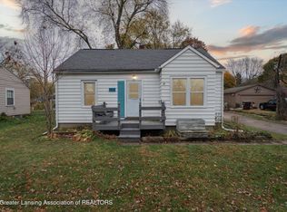 1912 Walnut St, Holt, MI 48842