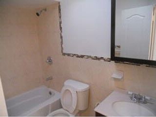 5th image of 7 Paerdegat 6 St