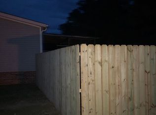 89 Turkey Creek Rd, Rocky Point, NC 28457