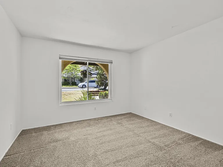 9426 Carlynn Pl — Photo 17