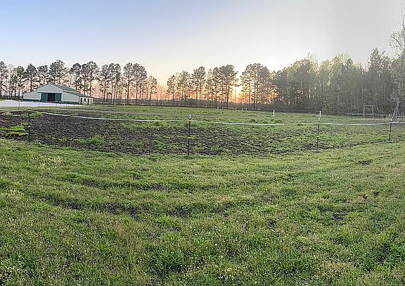 2nd image of 1346 Brothers Ln