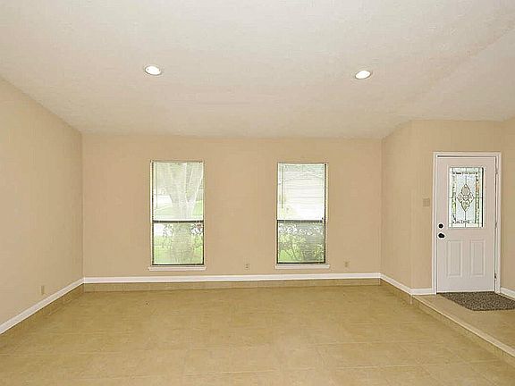 2nd image of 5502 Canyon Forest Dr