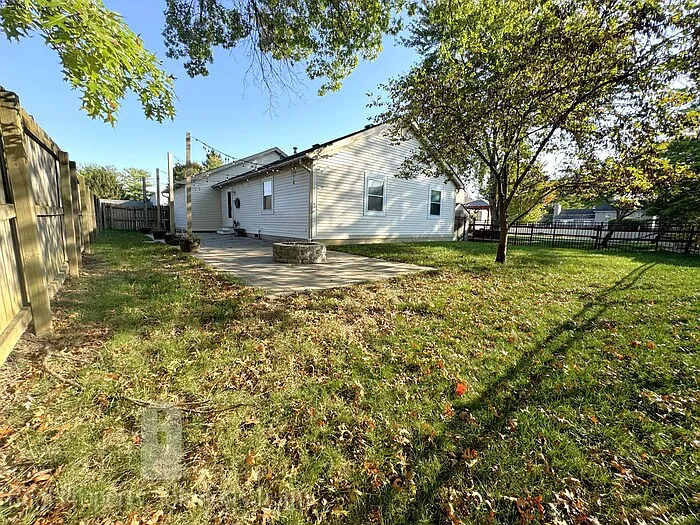 1213 Tillicum Dr — Photo 37