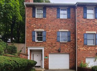 16 Magnolia Ln, Caldwell, NJ 07006