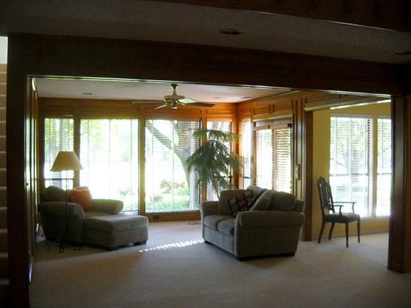 5th image of 4036 Leon Dr