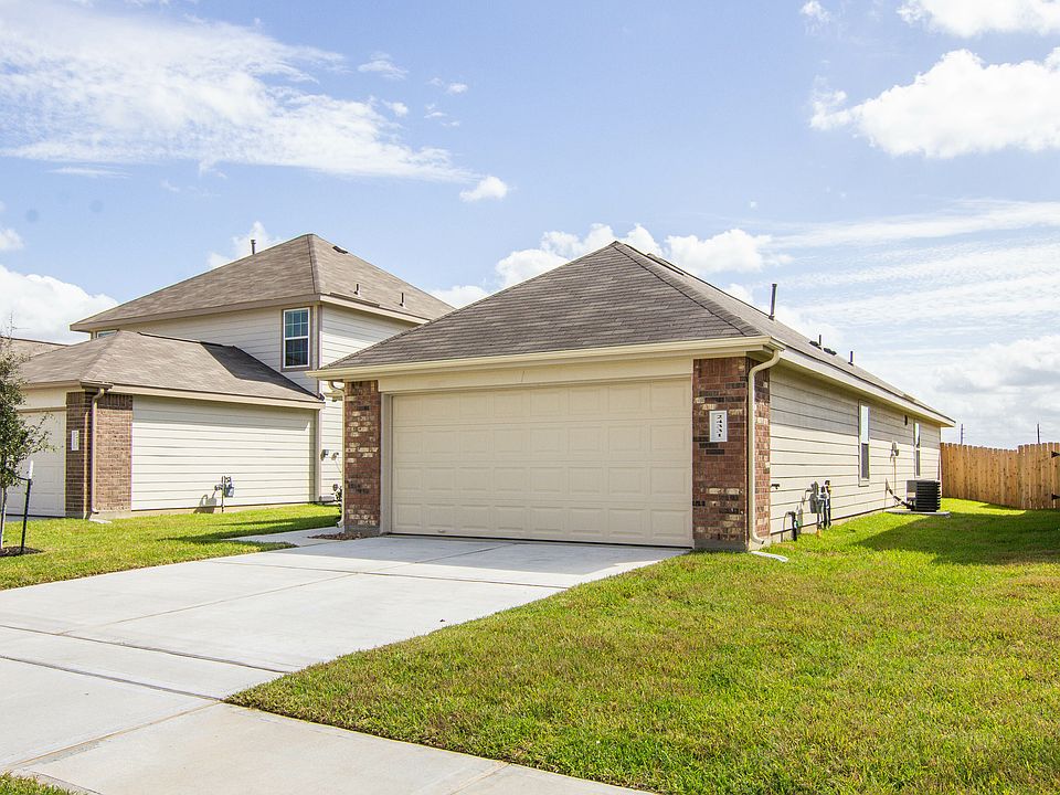 1st image of 24331 Treviso Gardens Dr