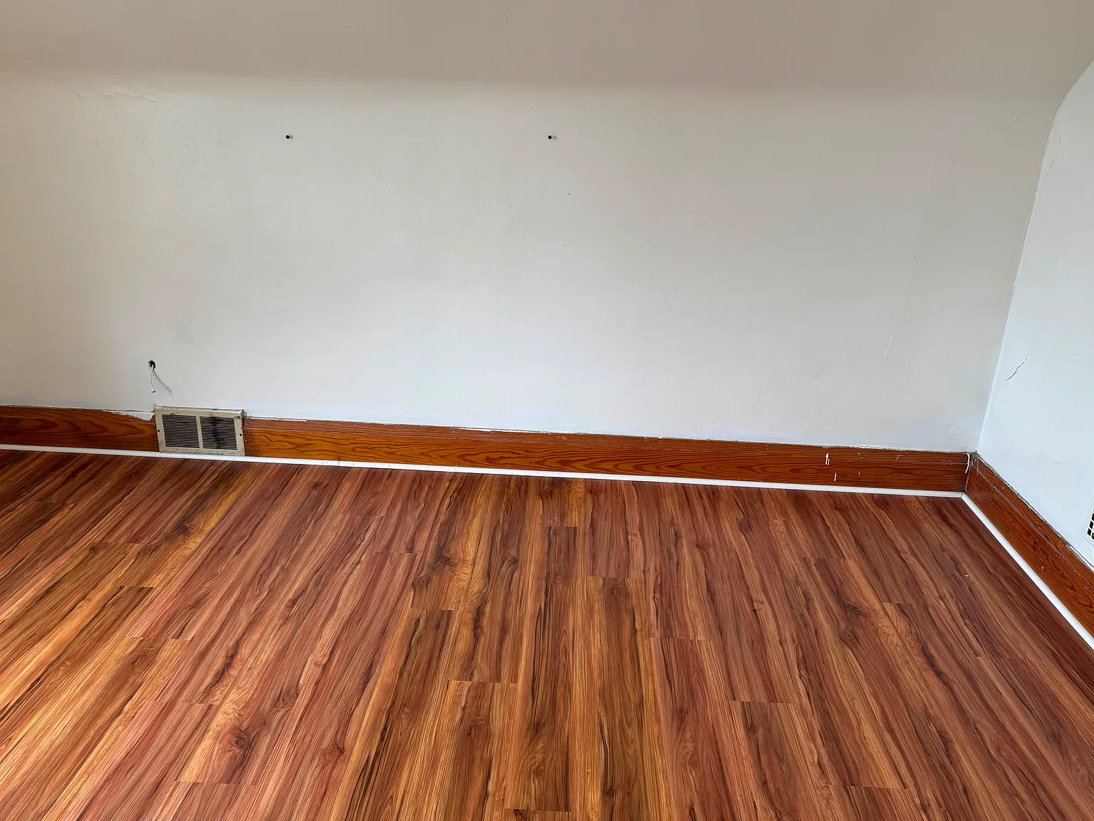 2 bed, $1,200 — Photo 4