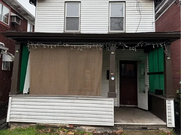 343 Woodward Ave, Mc Kees Rocks, PA 15136