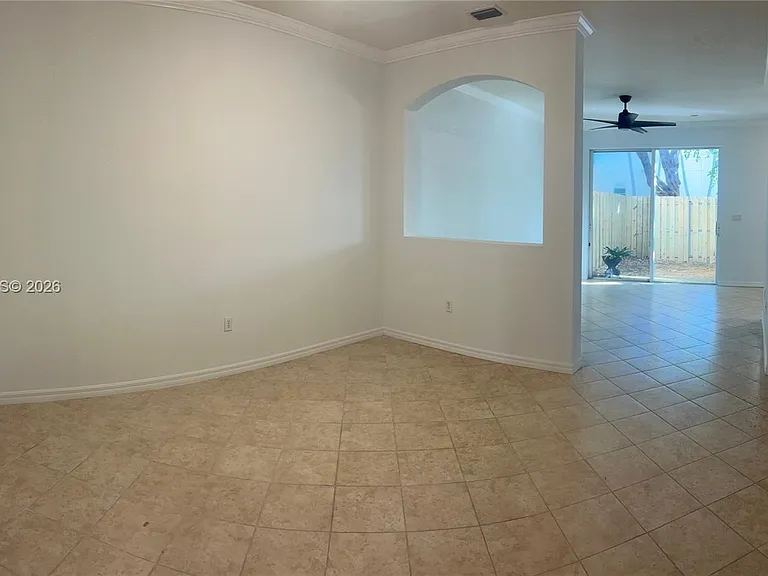 12458 SW 125th Ter #12458 — Photo 8