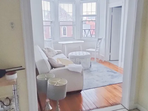 5 N Sq, Boston, MA 02113