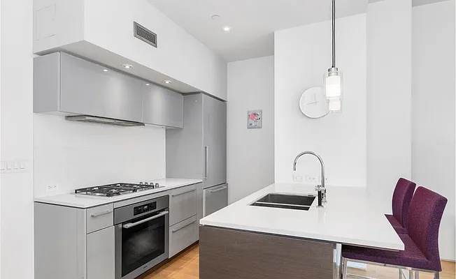 Rented by Corcoran | media 22