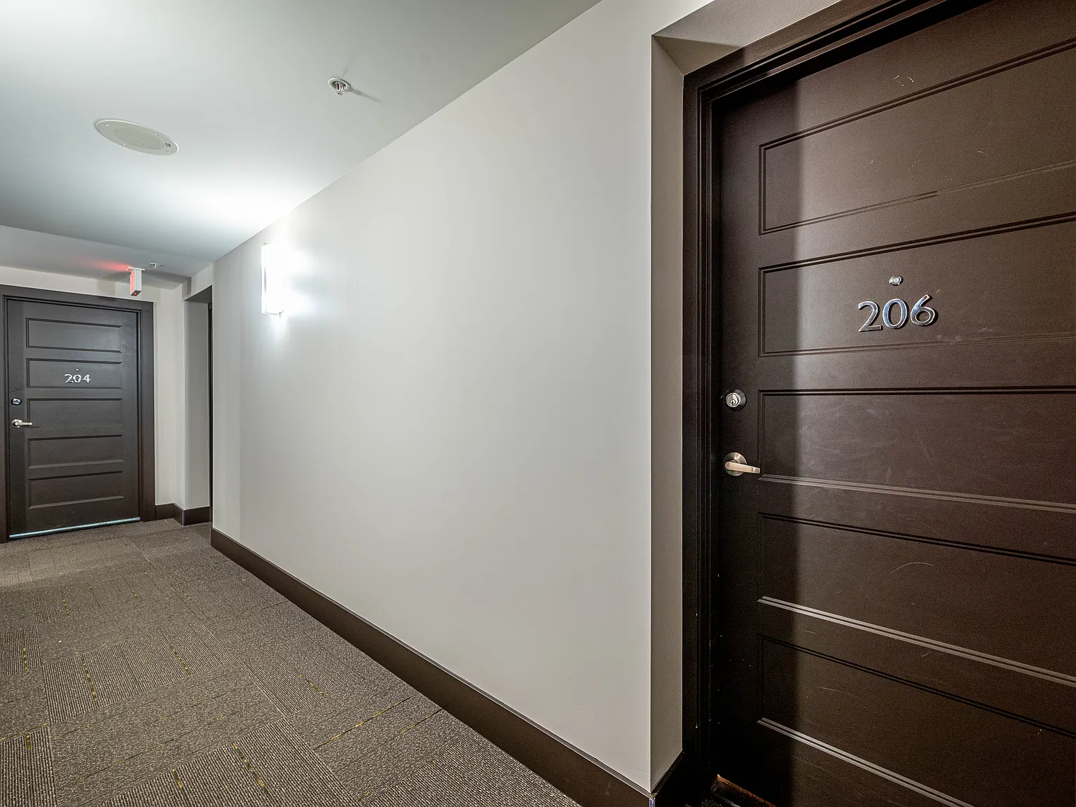 15 Kings Wharf Place Dartmouth — Photo 1
