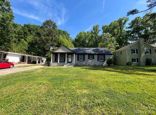 5339 Grafton Dr, Charlotte, NC 28215