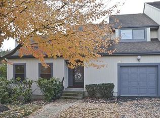 61 Arbor Cir, Basking Ridge, NJ 07920