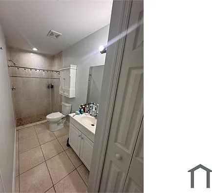 616 SE 14th St #616 — Photo 11