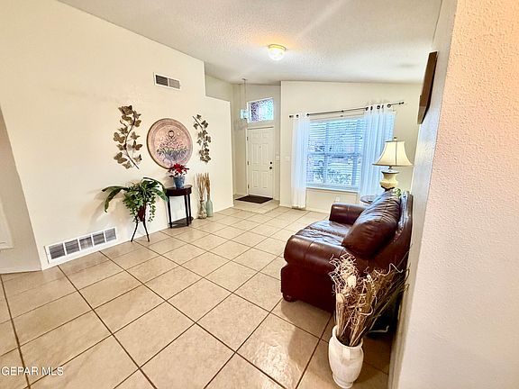 5th image of 839 Sun City Park Ct