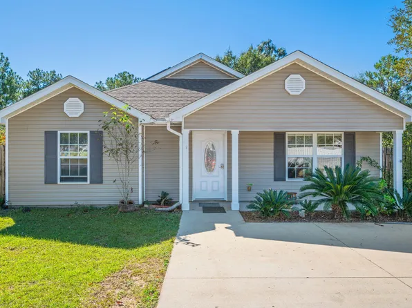 19 N Raphael Rd, Defuniak Springs, FL 32433