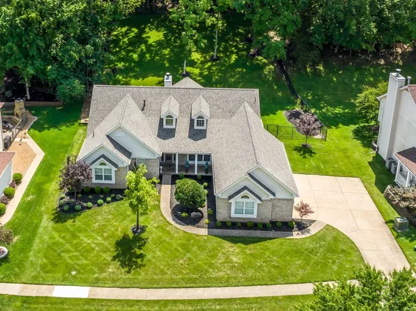 648 Southern Hills Dr, Eureka, MO 63025