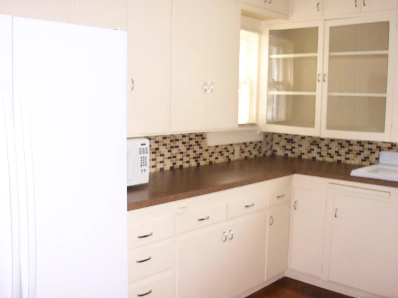5 bed, 3000 sqft, $3,000 — Photo 3
