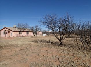 9951 E Country Pl, Hereford, AZ 85615