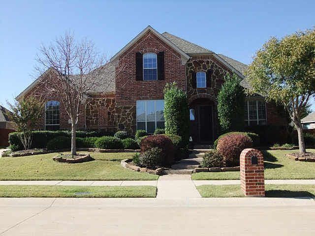 1st image of 1008 Woodhaven Dr