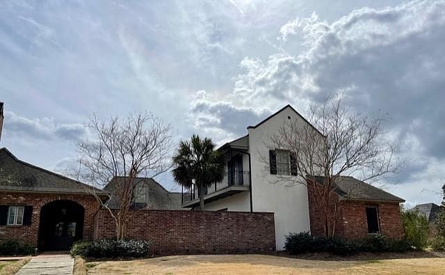 1st image of 4809 Porter Cir