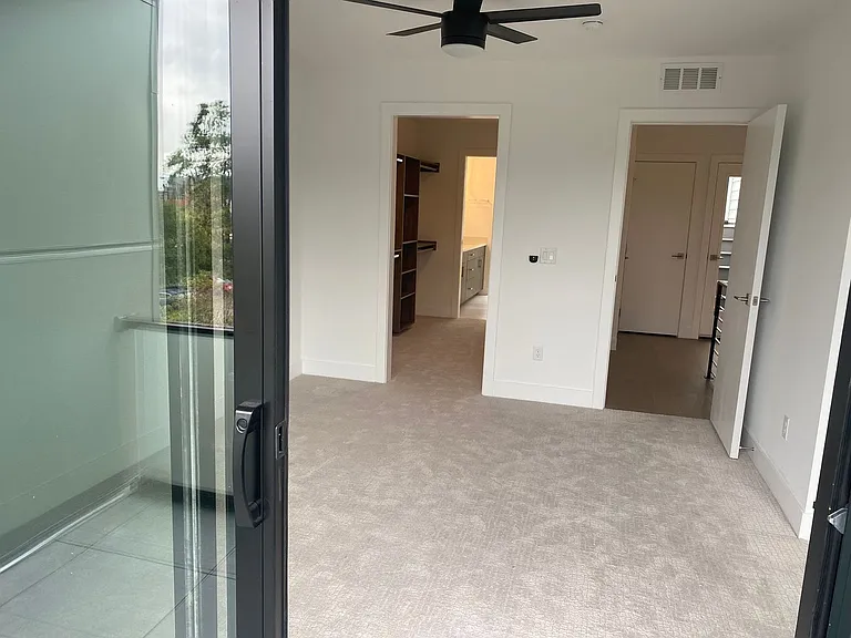 2465 Walnut St #9 — Photo 13