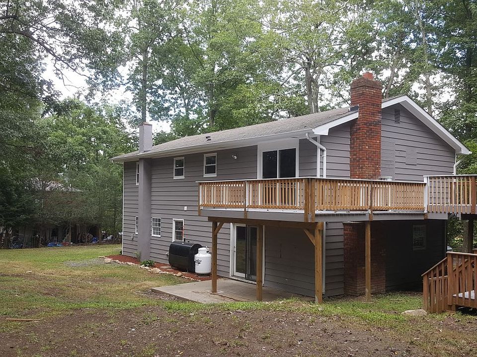 2nd image of 11 Ridge Rd E