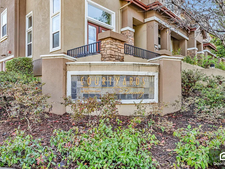 1164 McKay Dr — Photo 9