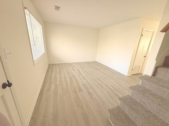 2nd image of 1021 Salisbury St Unit B