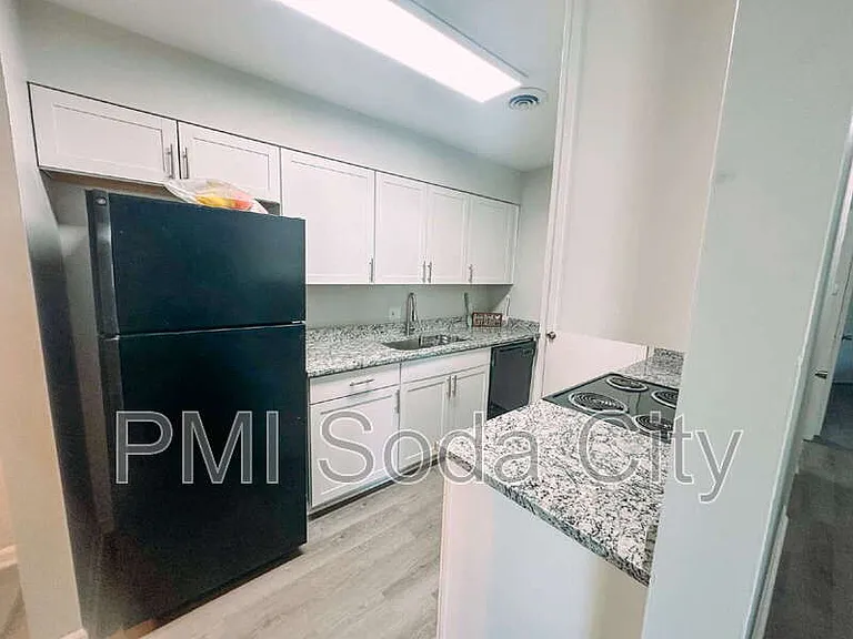 105 Thornwell Ct #G — Photo 6