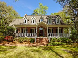 103 Drayton Dr, Summerville, SC 29483