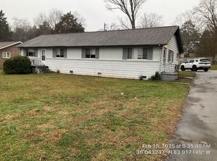 3811 Woodlake Dr #3813, Knoxville, TN 37918