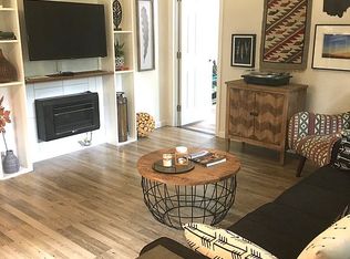 924 Schocalog Rd, Akron, OH 44320