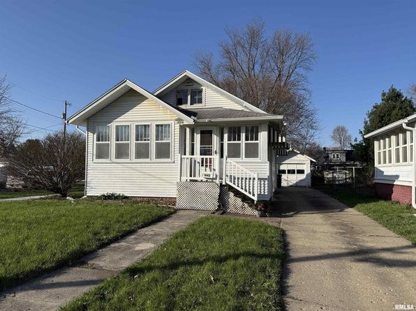 1842 Grand Ave, Galesburg, IL 61401