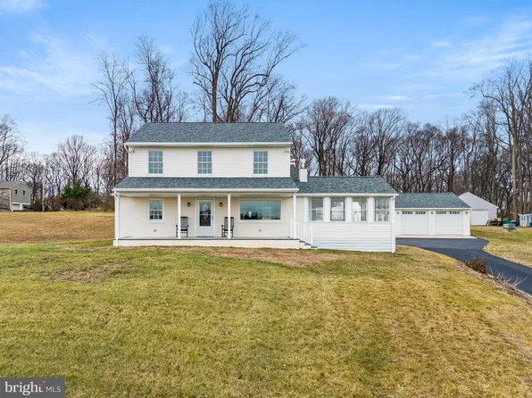 905 Ebelhare Rd, Pottstown, PA 19465